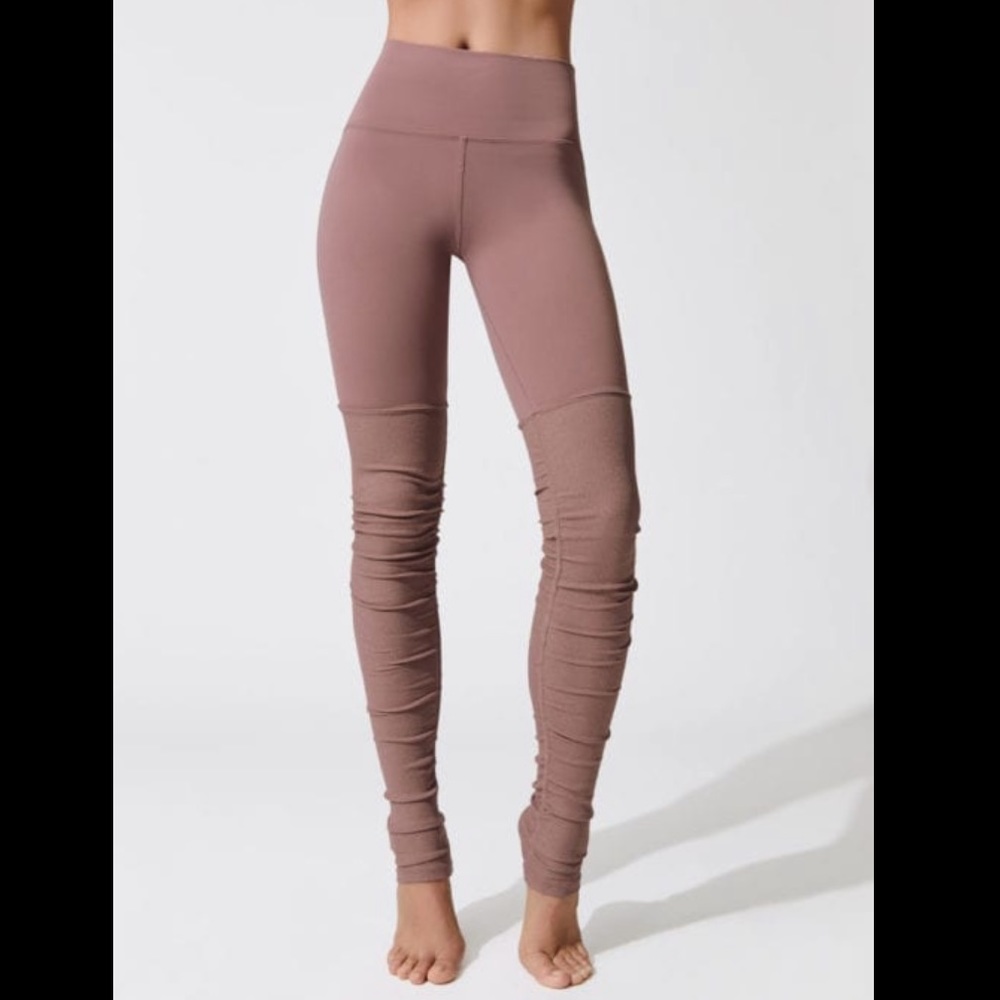 alo yoga Goddess high waisted leggings Size XS